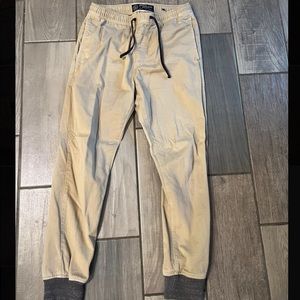 American Eagle Joggers